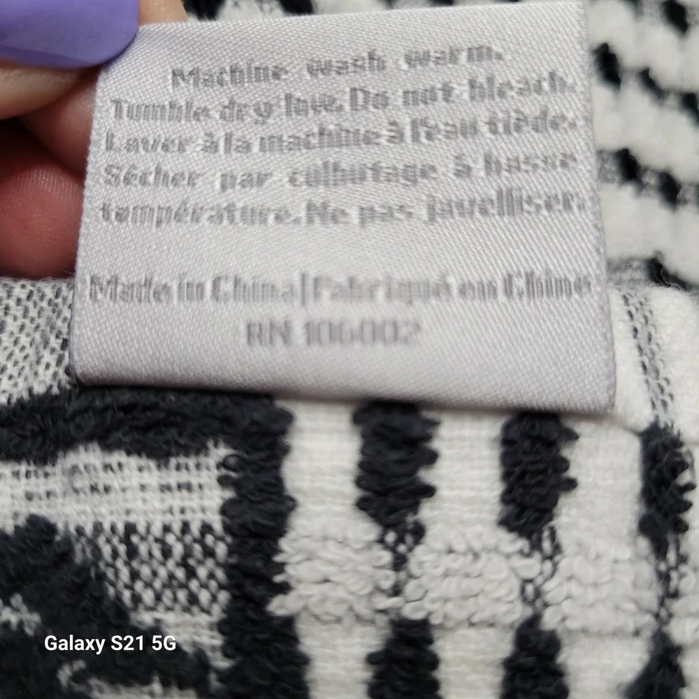 Kassatex Eat Drink & Be Scary Black Cat Halloween Kitchen Towels Set of 2 Cotton
